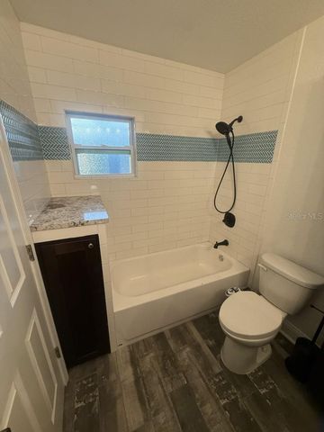 320 W LAMBRIGHT STREET, Tampa, FL 33604