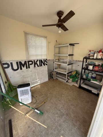 320 W LAMBRIGHT STREET, Tampa, FL 33604