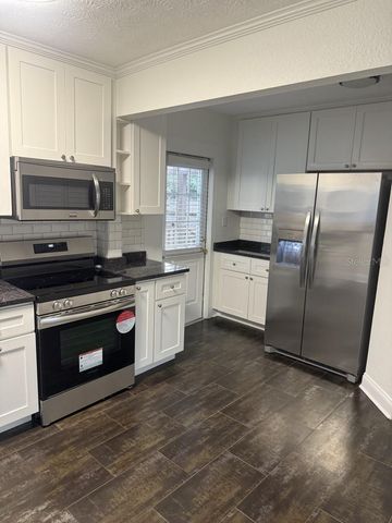 320 W LAMBRIGHT STREET, Tampa, FL 33604