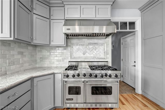 5551 Brook Run Drive, Medina, OH 44256