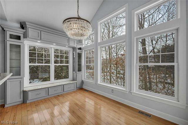 5551 Brook Run Drive, Medina, OH 44256