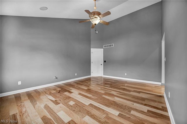 5551 Brook Run Drive, Medina, OH 44256