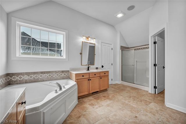 5551 Brook Run Drive, Medina, OH 44256