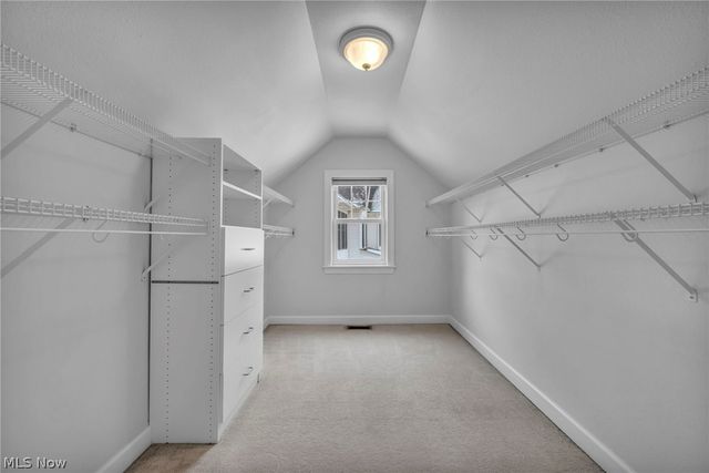 5551 Brook Run Drive, Medina, OH 44256