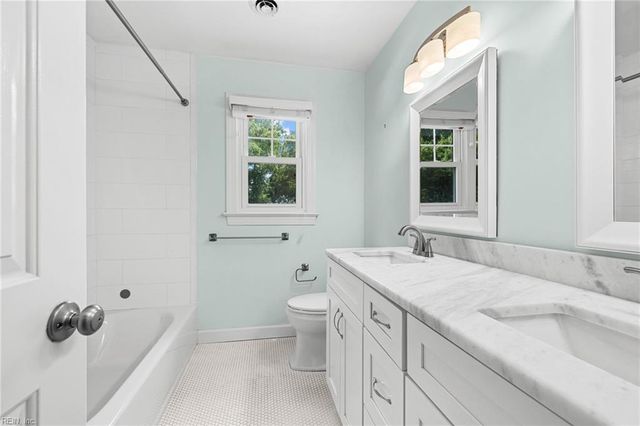 1005 Ditchley RD, Virginia Beach, VA 23451