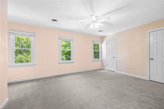 1005 Ditchley RD, Virginia Beach, VA 23451