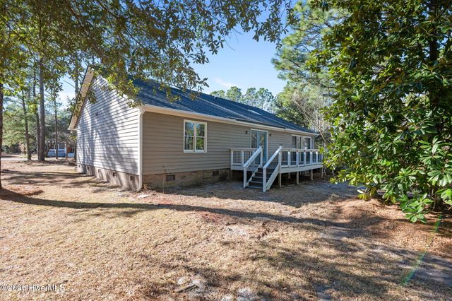 5801 Jolly Roger Road, New Bern, NC 28560