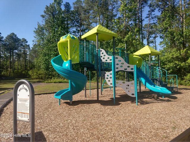 5801 Jolly Roger Road, New Bern, NC 28560