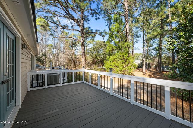 5801 Jolly Roger Road, New Bern, NC 28560