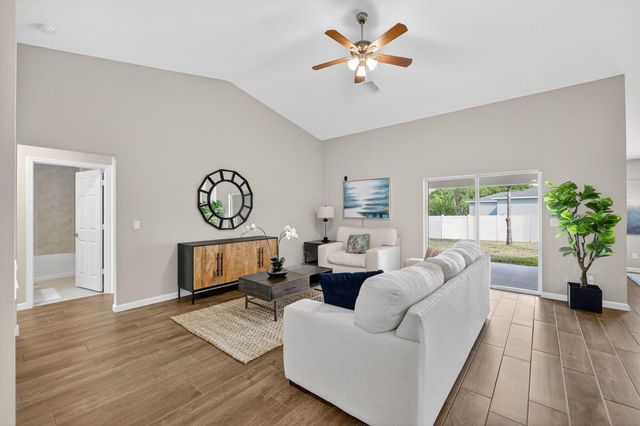 1965 SW Bayshore Boulevard, Port St Lucie, FL 34984