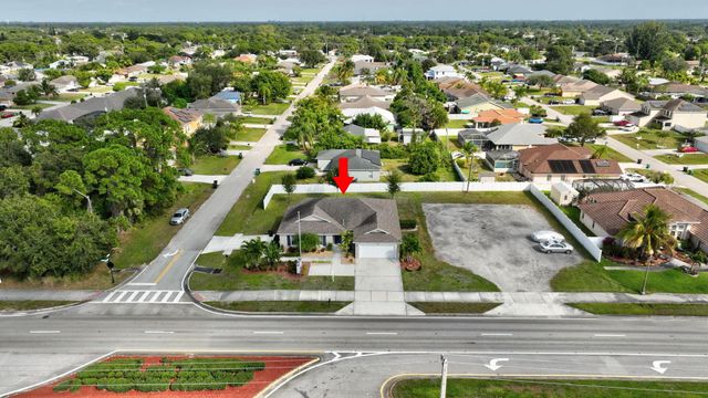 1965 SW Bayshore Boulevard, Port St Lucie, FL 34984