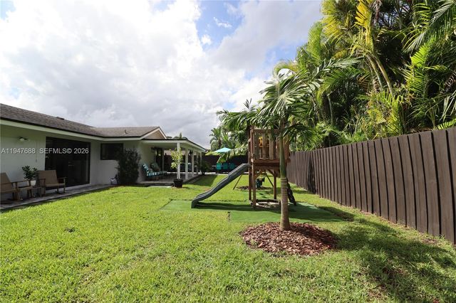 12001 SW 97th Ter, Miami, FL 33186