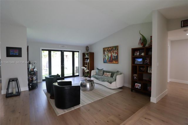 12001 SW 97th Ter, Miami, FL 33186