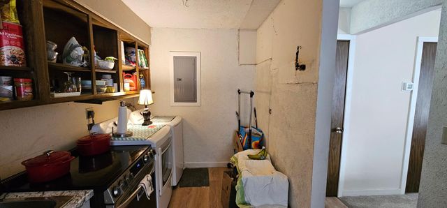 2407 Unity Avenue N, Golden Valley, MN 55422