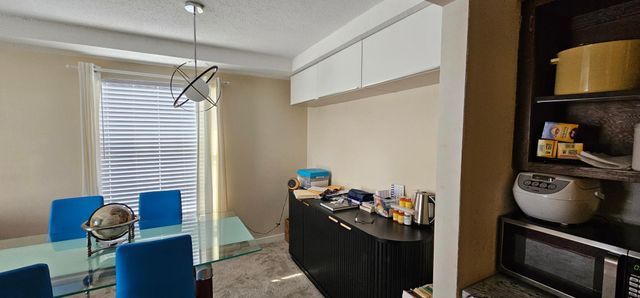 2407 Unity Avenue N, Golden Valley, MN 55422