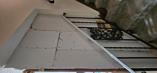 2407 Unity Avenue N, Golden Valley, MN 55422