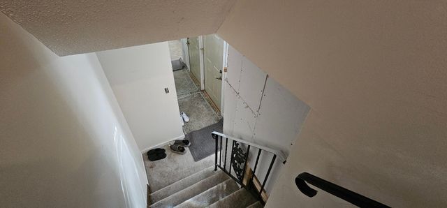 2407 Unity Avenue N, Golden Valley, MN 55422