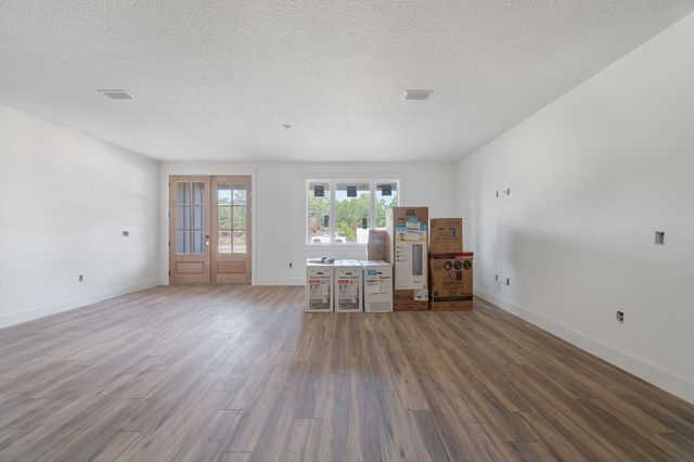 6524 Lansford Street, Navarre, FL 32566