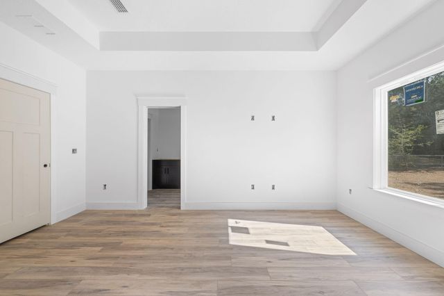 6524 Lansford Street, Navarre, FL 32566