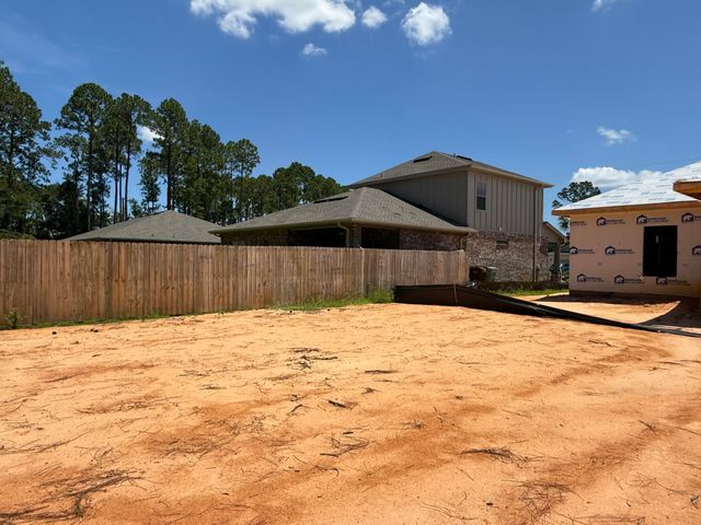 6524 Lansford Street, Navarre, FL 32566