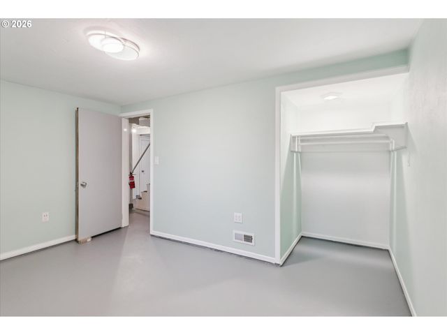 7075 N CAMBRIDGE Ave, Portland, OR 97203