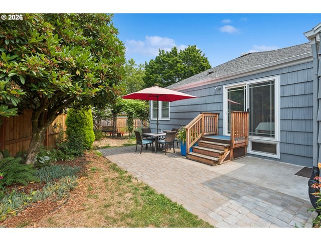 7075 N CAMBRIDGE Ave, Portland, OR 97203