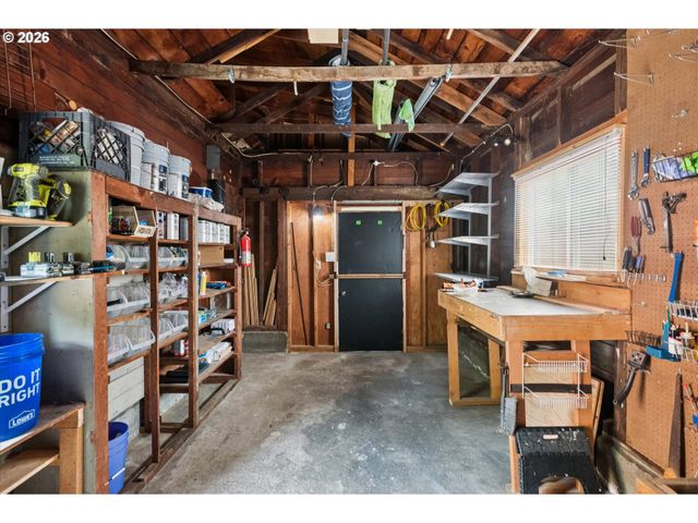 7075 N CAMBRIDGE Ave, Portland, OR 97203