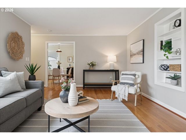 7075 N CAMBRIDGE Ave, Portland, OR 97203