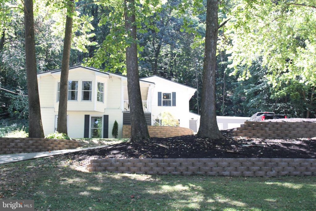 462 MARSH RUN RD, New Cumberland, PA 17070
