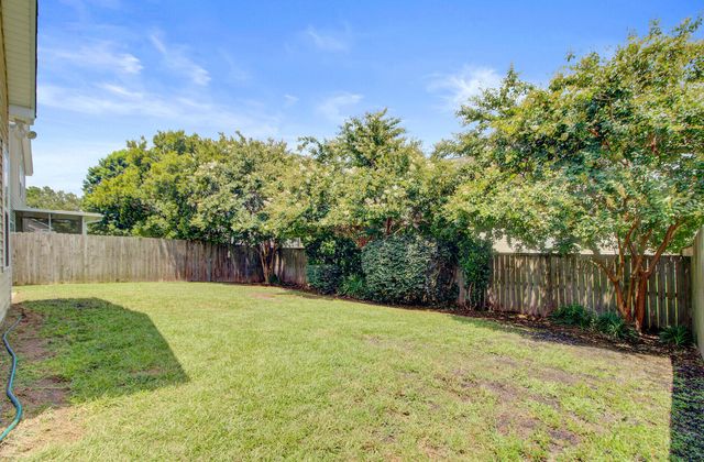 326 Drayton Place Drive, Moncks Corner, SC 29461