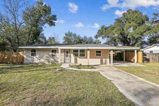 212 Shadowlawn Ln, Pensacola, FL 32507