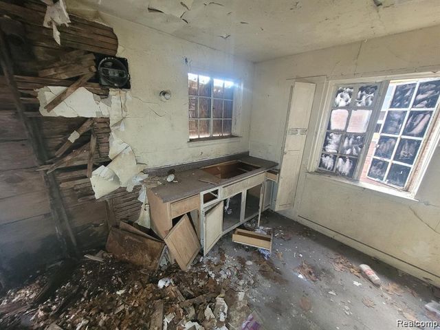 5282 Haverhill Street, Detroit, MI 48224