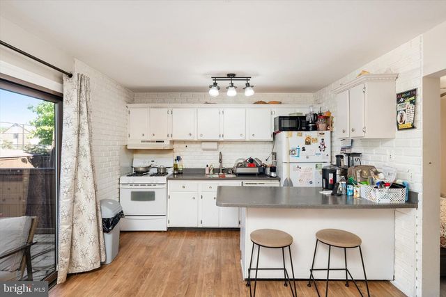 571 FAIRFIELD RD, East Windsor Twp, NJ 08520