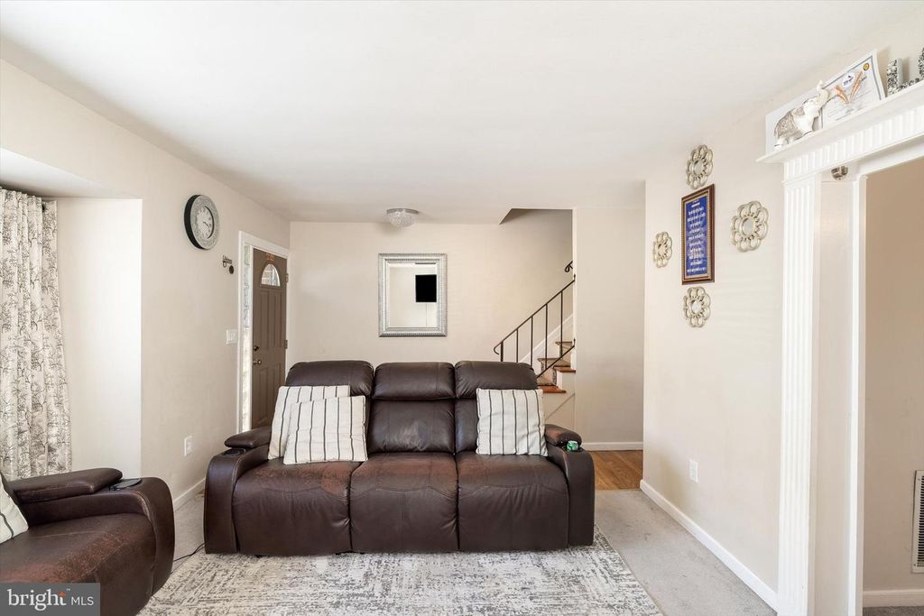 571 FAIRFIELD RD, EAST WINDSOR TWP, NJ 08520 — photo 4
