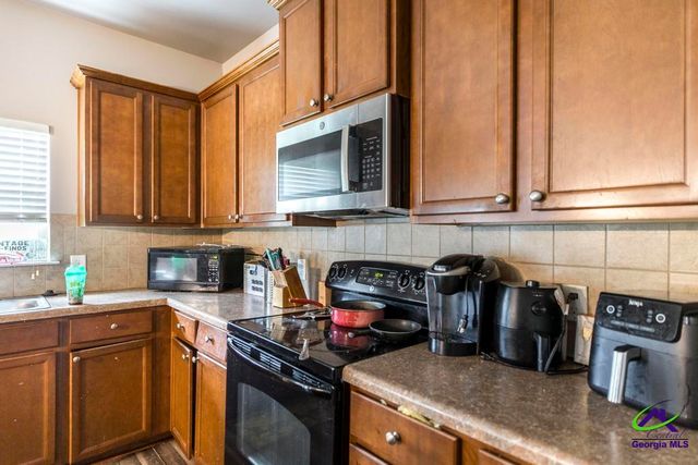 126 Abelia Lane, Byron, GA 31008