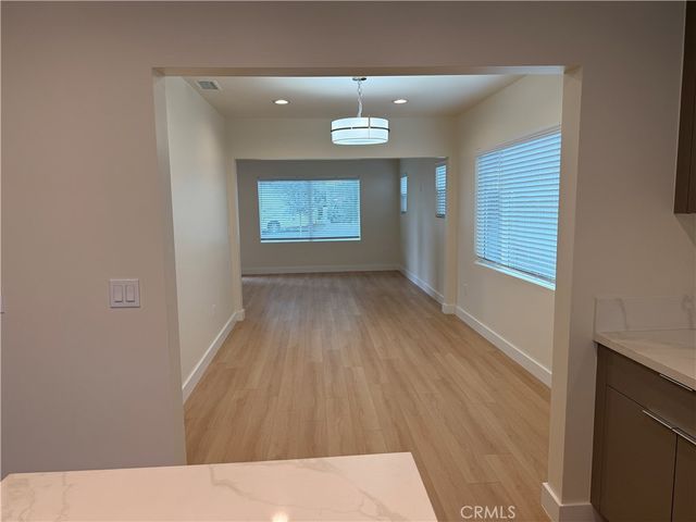 1070 N Vinedo Avenue, Pasadena, CA 91107