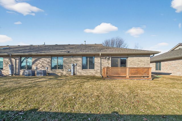 2700 Eagle Drive 2700, Joliet, IL 60436