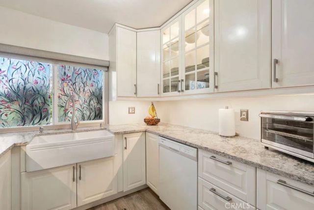 1903 S Summerplace 15, West Covina, CA 91792