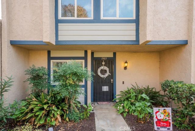 1903 S Summerplace 15, West Covina, CA 91792