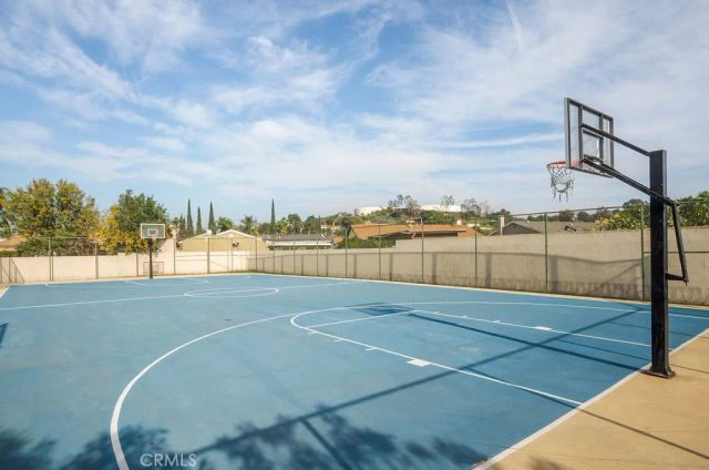 1903 S Summerplace 15, West Covina, CA 91792