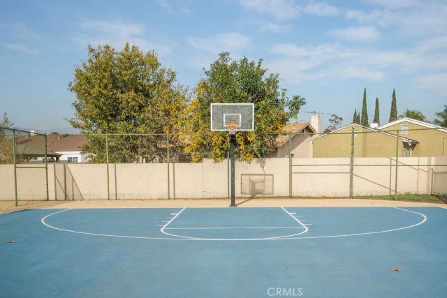 1903 S Summerplace 15, West Covina, CA 91792
