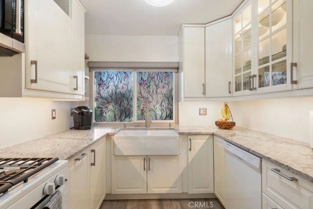 1903 S Summerplace 15, West Covina, CA 91792