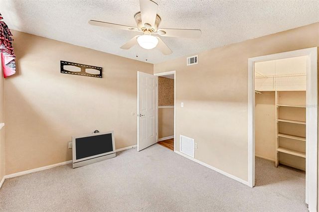 7504 DOLONITA DRIVE, Tampa, FL 33615