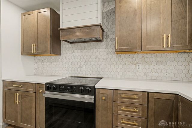 7865 Newbury Road, Tipp City, OH 45371