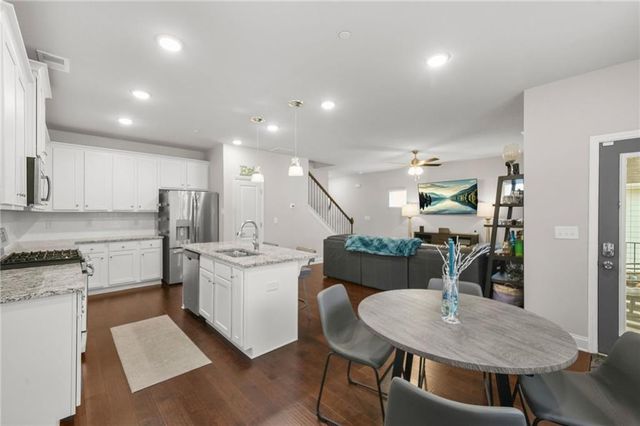 833 Jensmith Avenue, Marietta, GA 30060