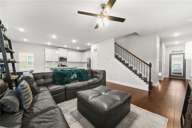 833 Jensmith Avenue, Marietta, GA 30060