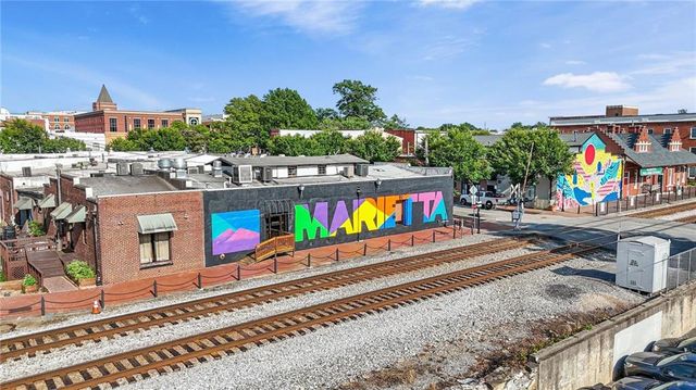 833 Jensmith Avenue, Marietta, GA 30060