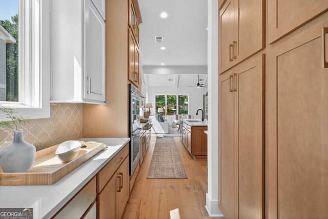 5595 Meadowstone Walk, Kennesaw, GA 30152
