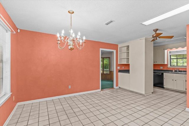 1404 Timbers Drive, Dothan, AL 36301