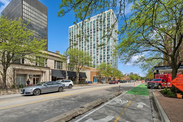 1516 Hinman Avenue 506, Evanston, IL 60201